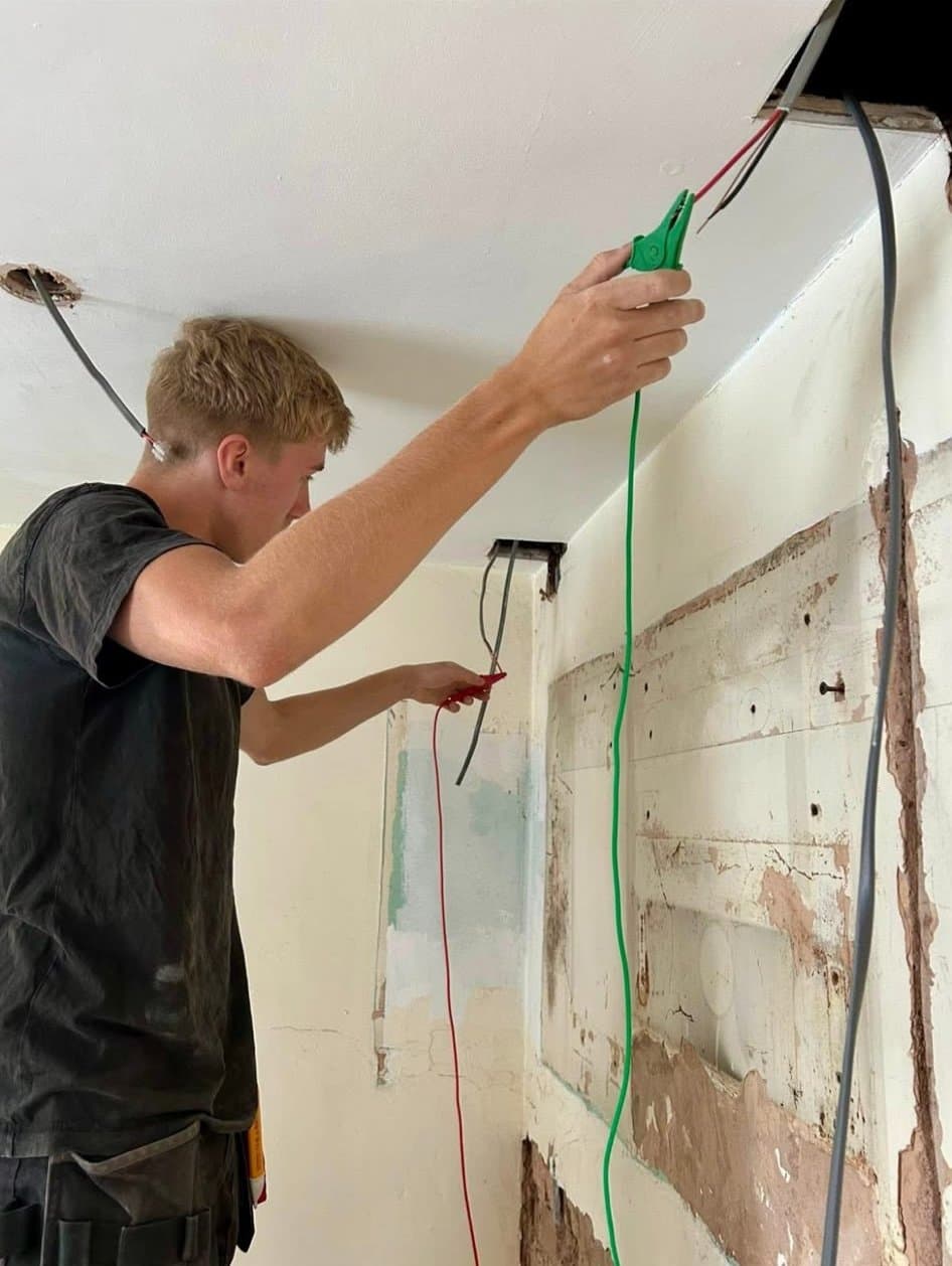 Domestic & Commercial Rewires